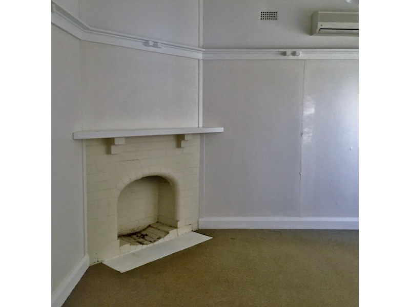 98 Rawson Avenue, Tamworth NSW 2340