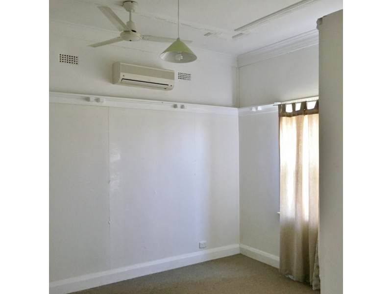 98 Rawson Avenue, Tamworth NSW 2340