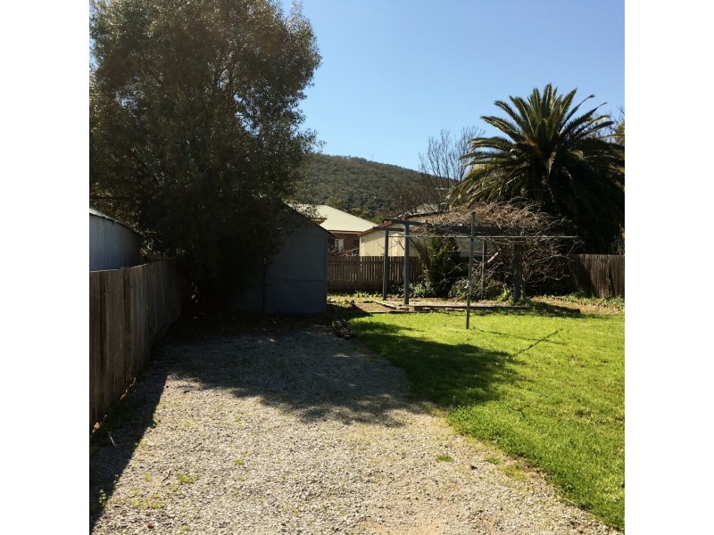 98 Rawson Avenue, Tamworth NSW 2340