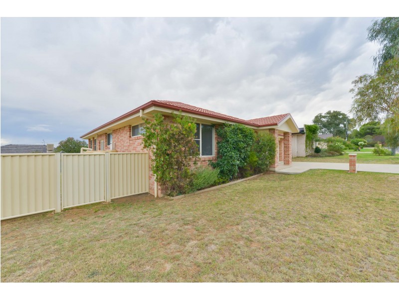 6 Mountain Gum Road, Calala NSW 2340