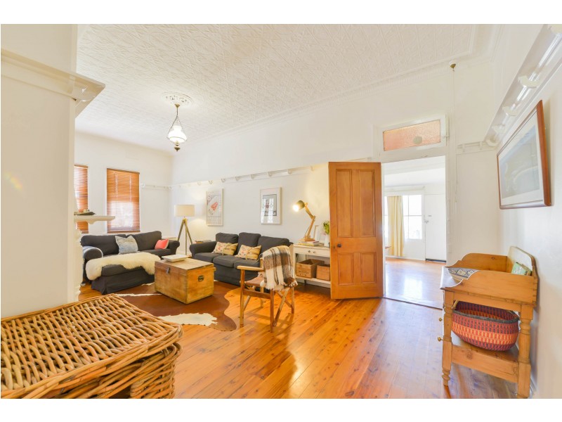 161 Carthage Street, Tamworth NSW 2340