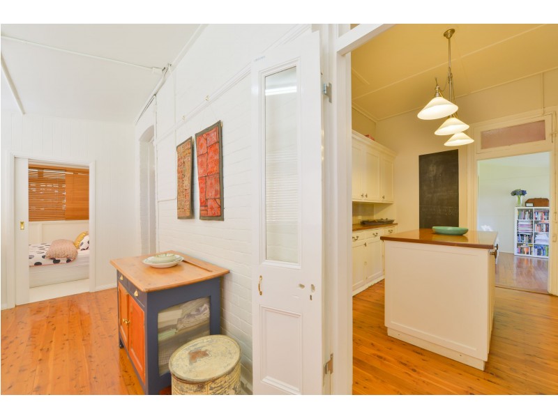 161 Carthage Street, Tamworth NSW 2340