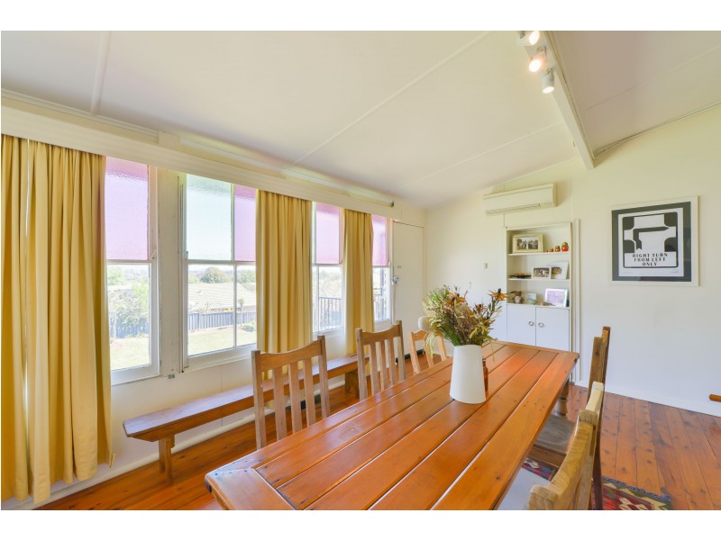 161 Carthage Street, Tamworth NSW 2340