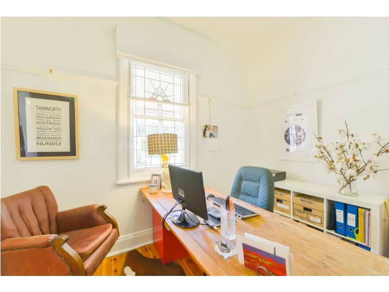 161 Carthage Street, Tamworth NSW 2340