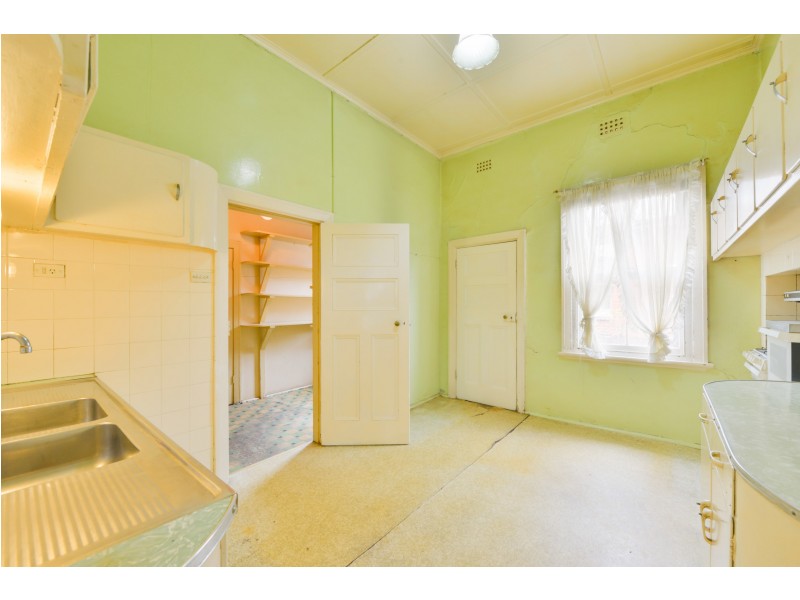 107 Carthage Street, Tamworth NSW 2340