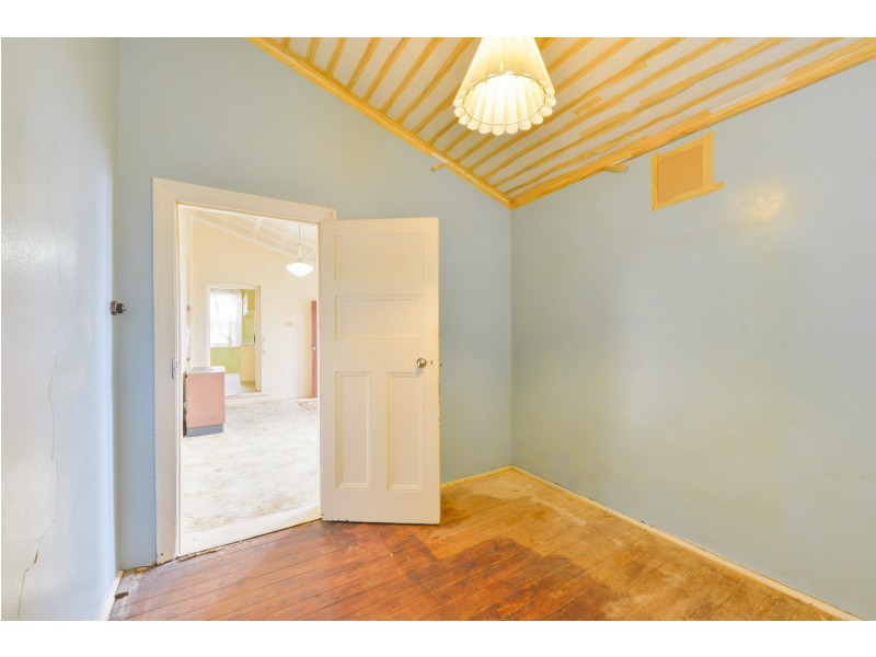 107 Carthage Street, Tamworth NSW 2340