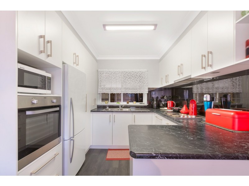 8 Murrawai Street, Tamworth NSW 2340