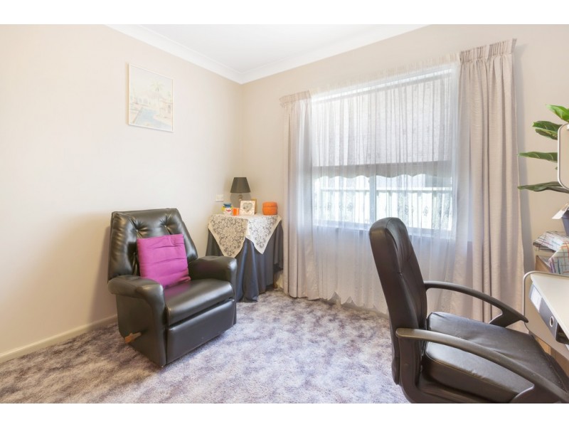 8 Murrawai Street, Tamworth NSW 2340