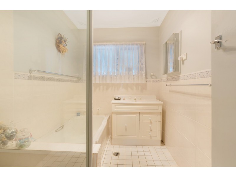 8 Murrawai Street, Tamworth NSW 2340