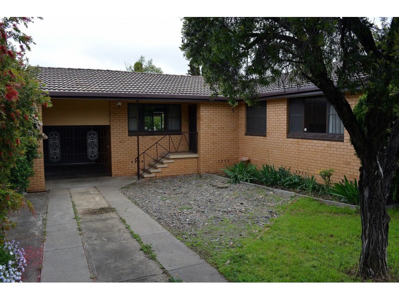 30 Milburn Road, Tamworth NSW 2340