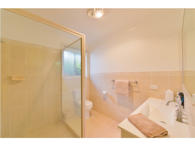 77 The Heights, Tamworth NSW 2340