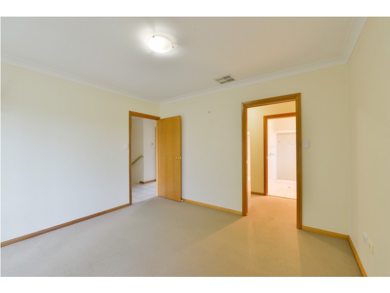 9 Church Street, Tamworth NSW 2340