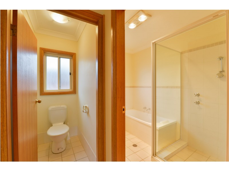 9 Church Street, Tamworth NSW 2340