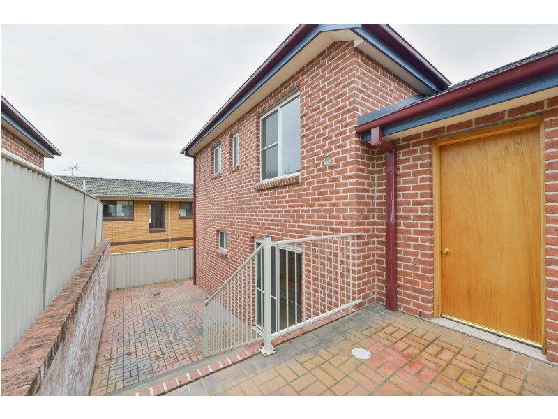 9 Church Street, Tamworth NSW 2340