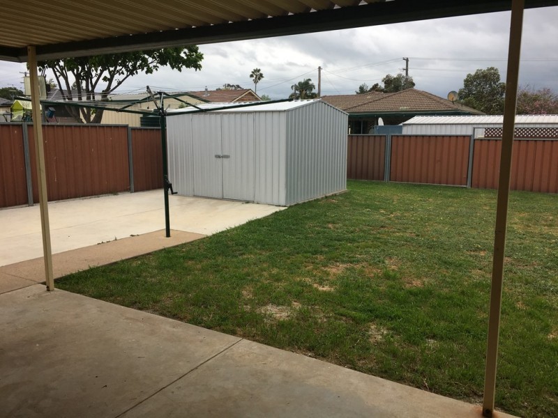 11 Janelle Street, Tamworth NSW 2340