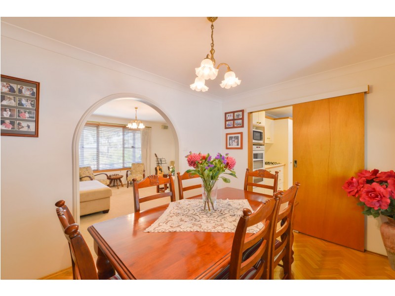26 Woodburn Way, Tamworth NSW 2340