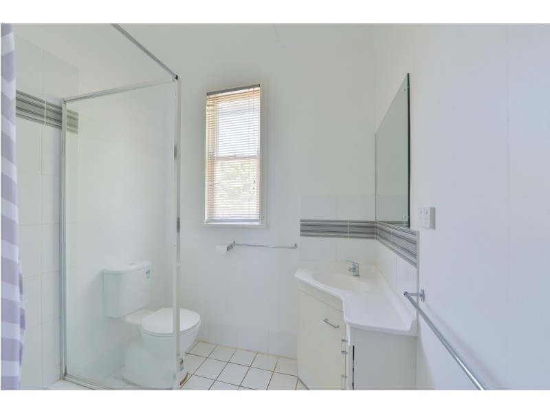 24 Stewart Avenue, Tamworth NSW 2340