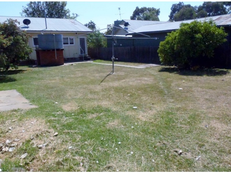 97 Robert Street, Tamworth NSW 2340
