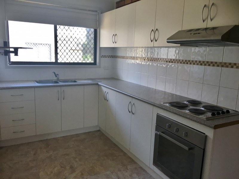 2/162 Goonoo Goonoo Road, Tamworth NSW 2340