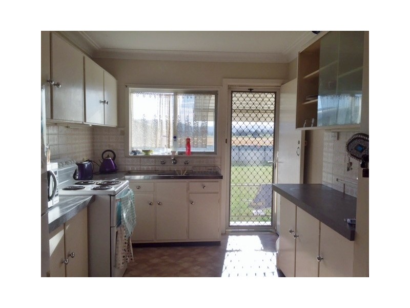 27 Kurrawan Street, Tamworth NSW 2340