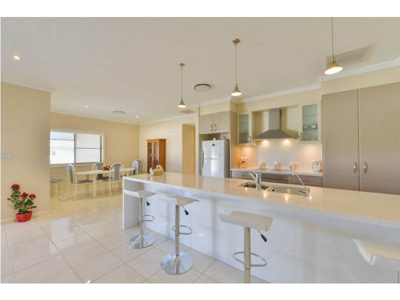 24 Glencoe Street, Manilla NSW 2346