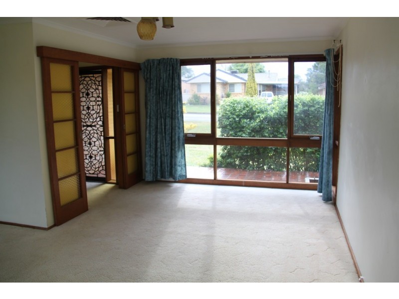11 Murrawai Street, Tamworth NSW 2340