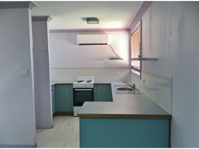 1/8 Curlew Crescent, Tamworth NSW 2340