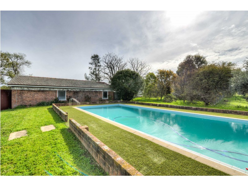 13068 New England Highway, Tamworth NSW 2340