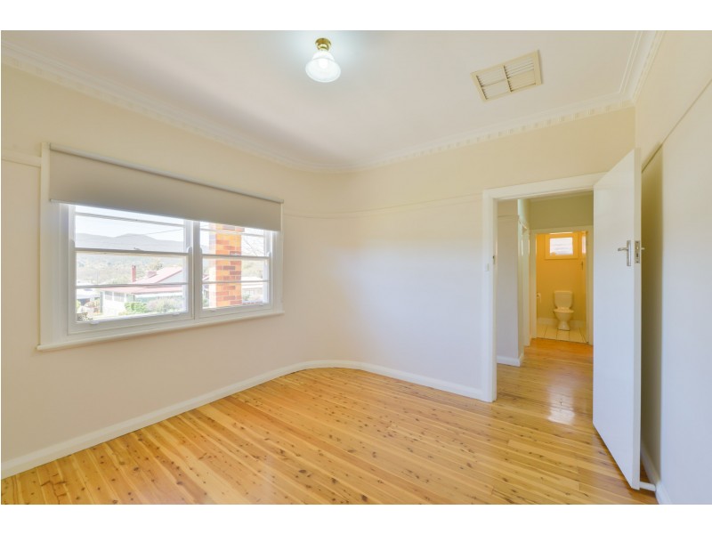 81a Denne Street, Tamworth NSW 2340