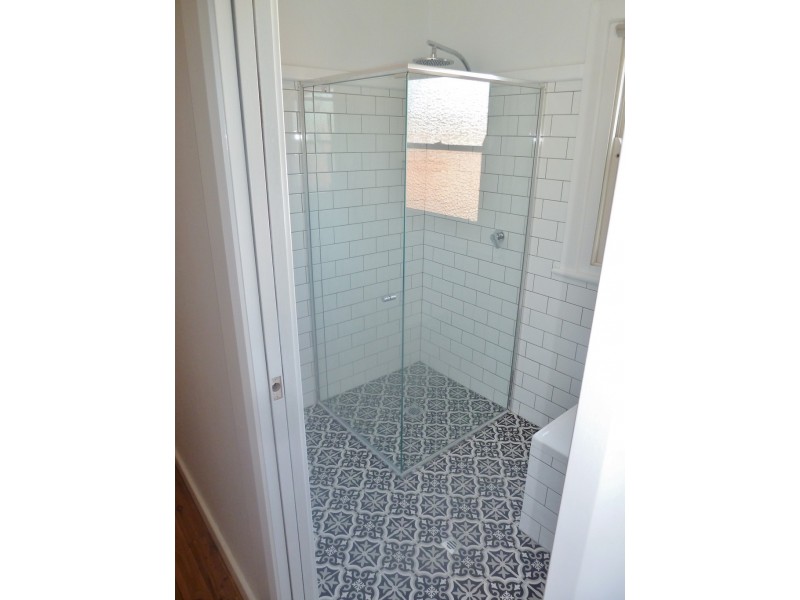 126 Piper Street, Tamworth NSW 2340