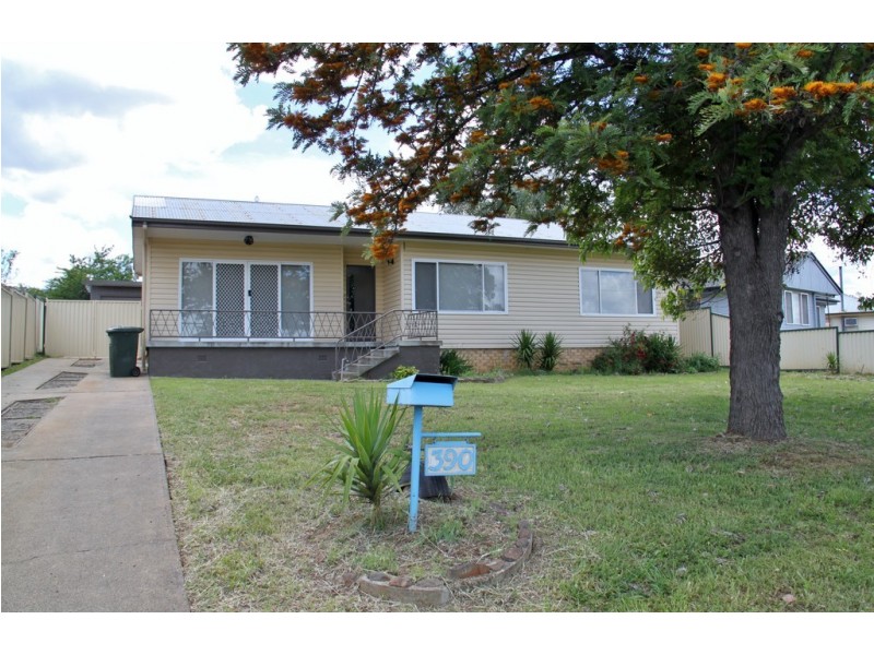 390 Armidale Road, Tamworth NSW 2340