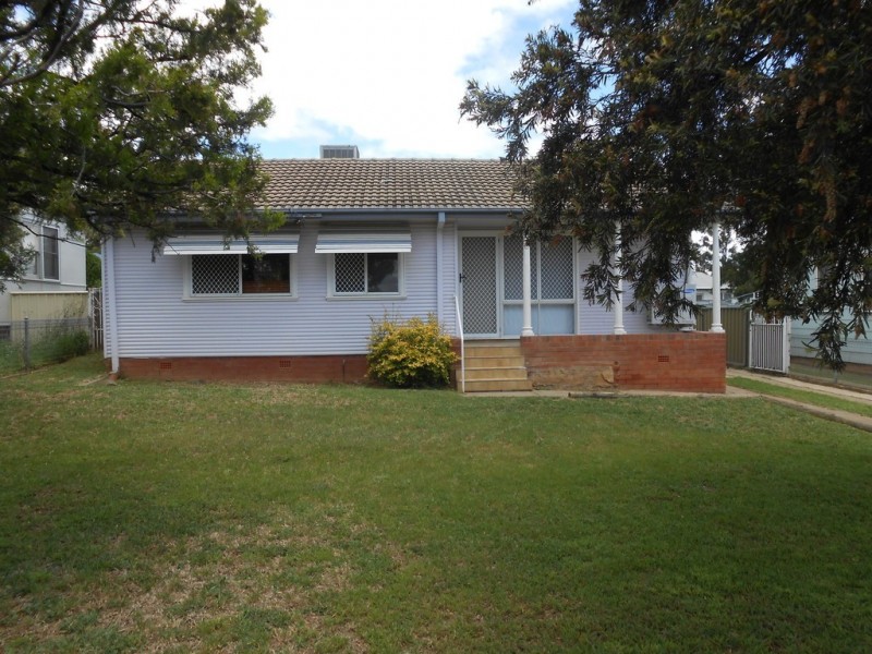 133 Petra Avenue, Tamworth NSW 2340