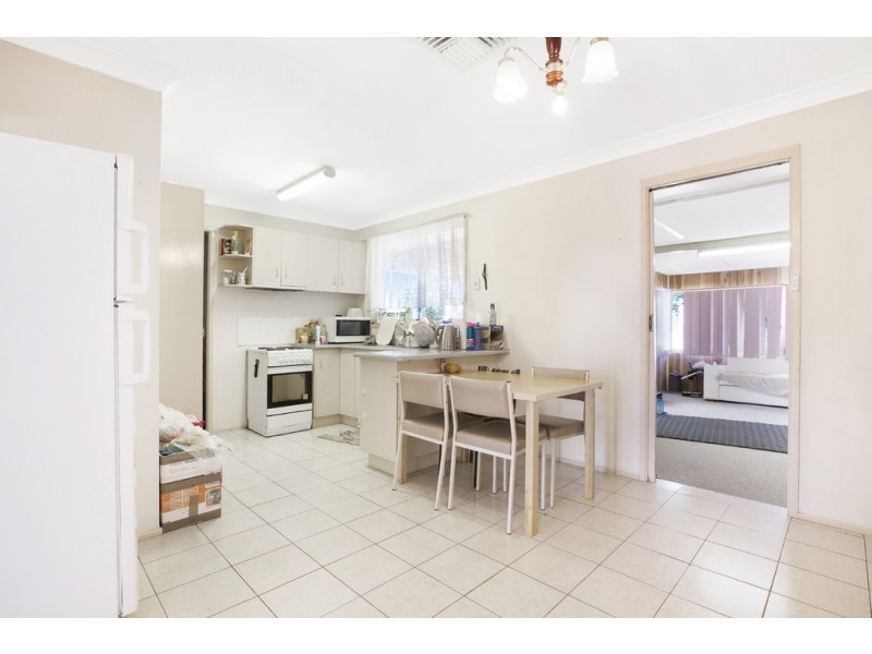 5 Caley Close, Tamworth NSW 2340