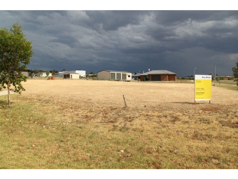 17 Blue Gum Road, Tamworth NSW 2340