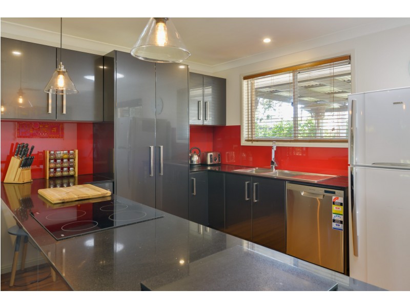 18 Windhover Crescent, Calala NSW 2340