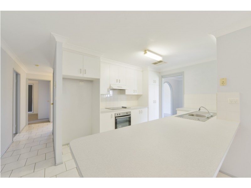 10 Dibar Drive, Tamworth NSW 2340