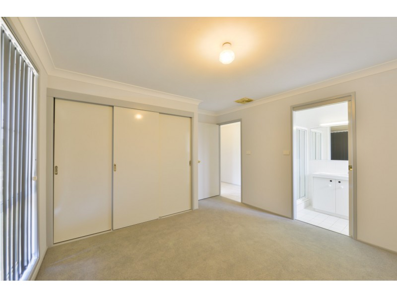 10 Dibar Drive, Tamworth NSW 2340