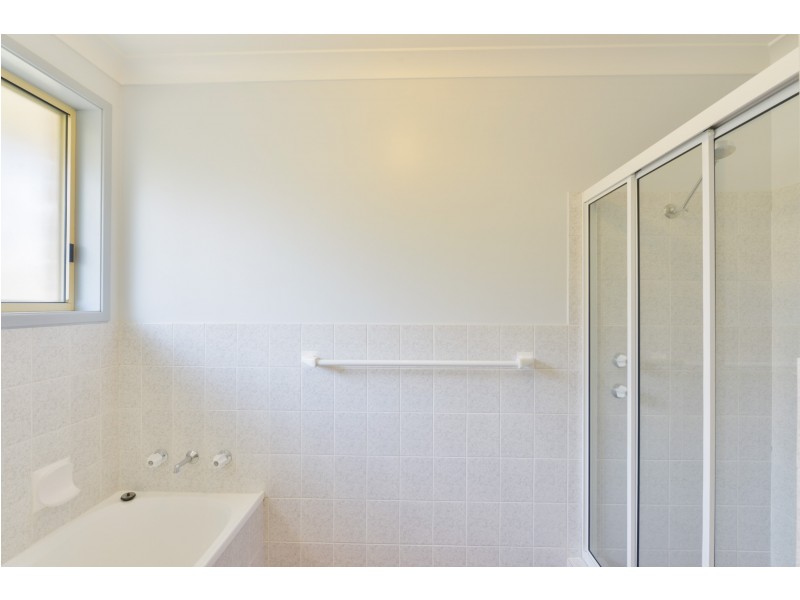 10 Dibar Drive, Tamworth NSW 2340