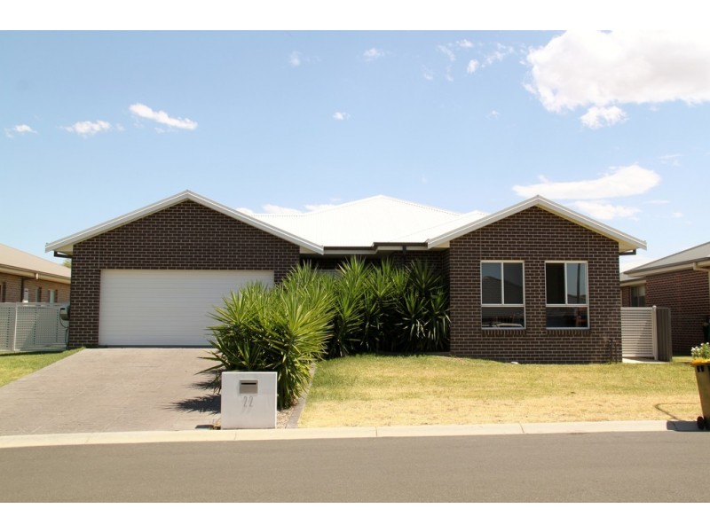 22 Semillon Drive, Tamworth NSW 2340