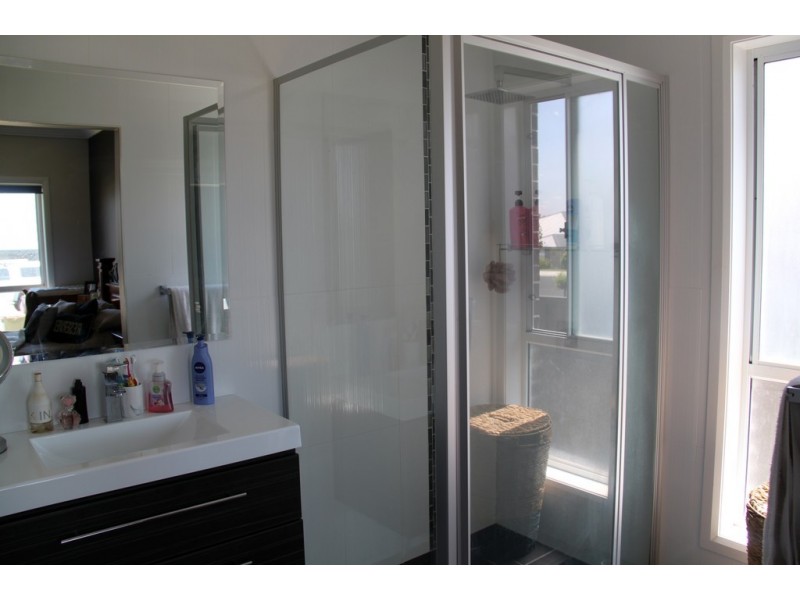 22 Semillon Drive, Tamworth NSW 2340