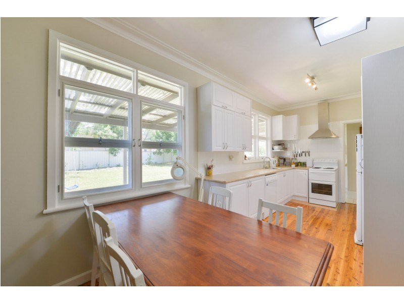 2B David Street, Tamworth NSW 2340