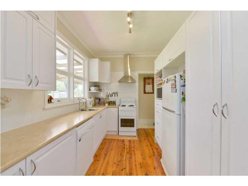 2B David Street, Tamworth NSW 2340