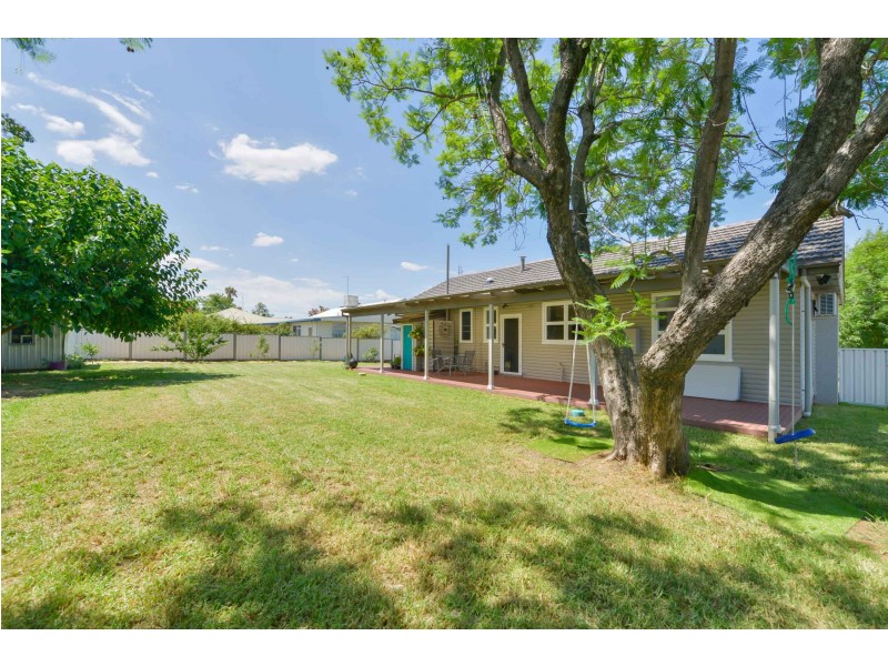 2B David Street, Tamworth NSW 2340