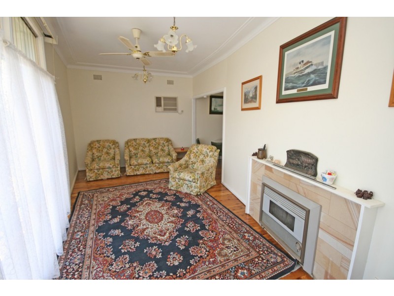 14 Croydon Avenue, Tamworth NSW 2340