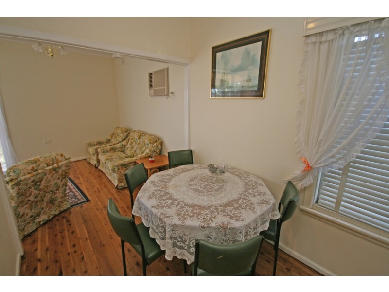 14 Croydon Avenue, Tamworth NSW 2340