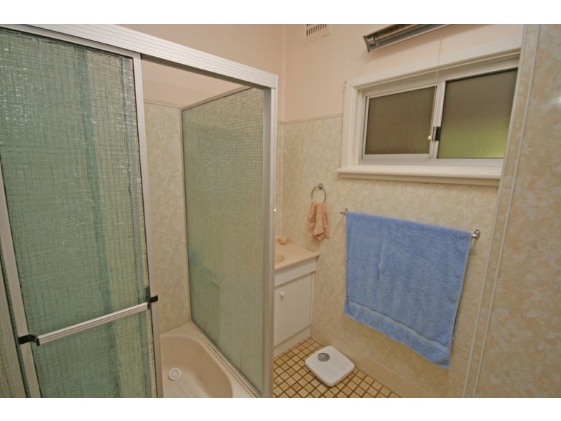 14 Croydon Avenue, Tamworth NSW 2340