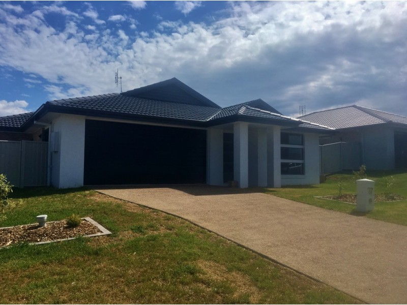 60 Tulipwood Crescent, Tamworth NSW 2340