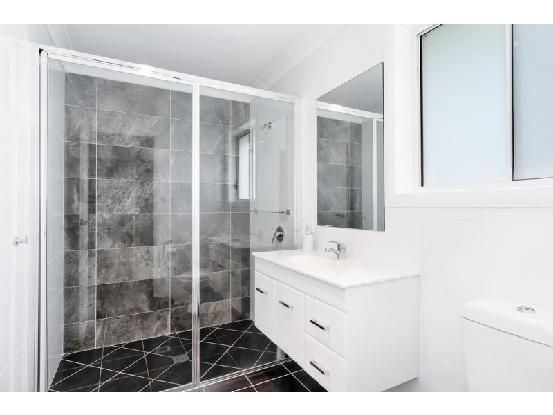 23 Grand Meadows Drive, Tamworth NSW 2340