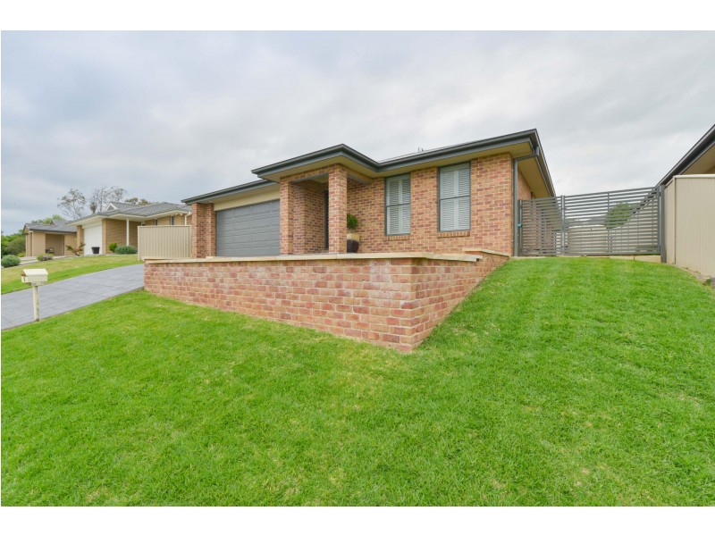 5 Mountain Gum Road, Calala NSW 2340