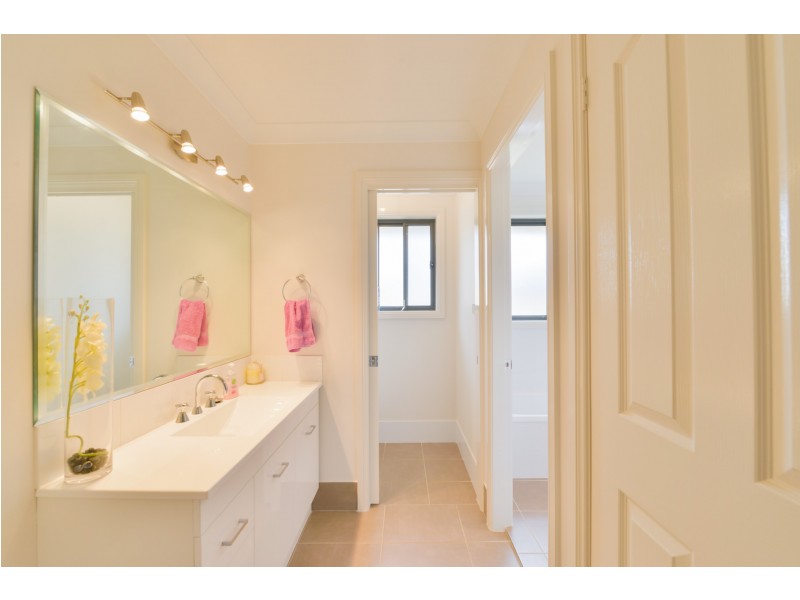 5 Mountain Gum Road, Calala NSW 2340